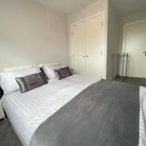 Apartment Contemporary Centre In The Aspect, Cardiff